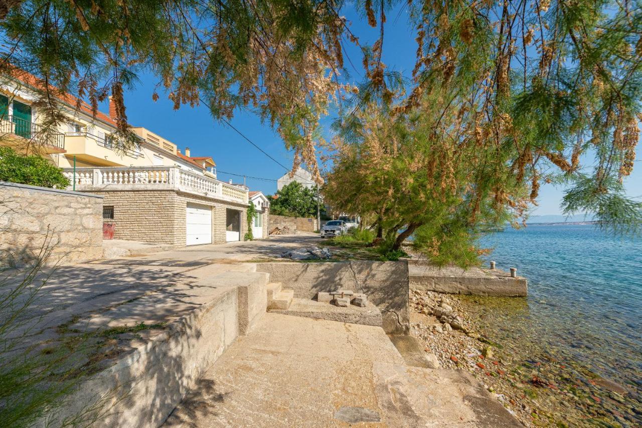 Apartment Brgacelj Kali Kültér fotó